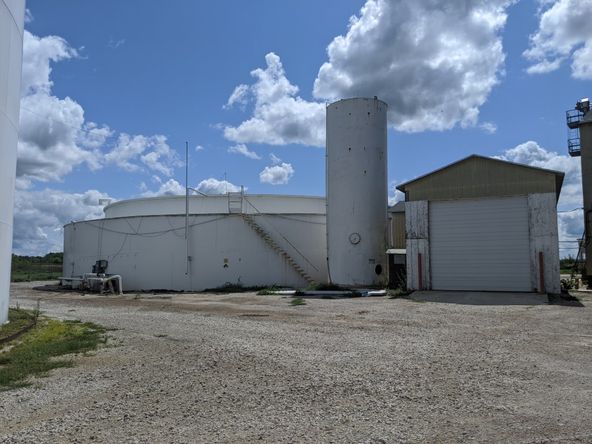 610 W Ross Ln, Danville, IL 61834